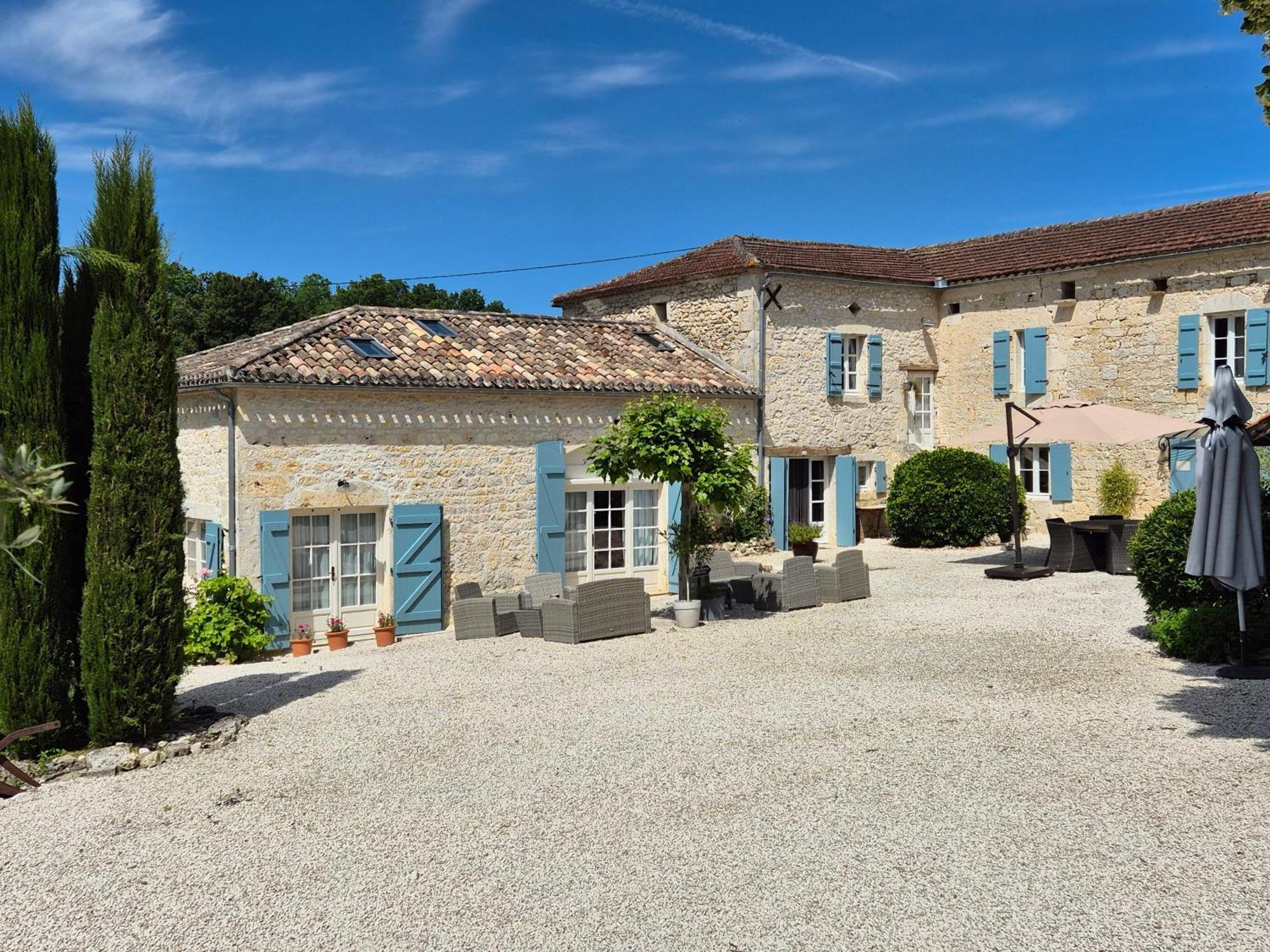 Montaigu-de-Quercy La Nouvelle Vie En Quercy B&B 외부 사진